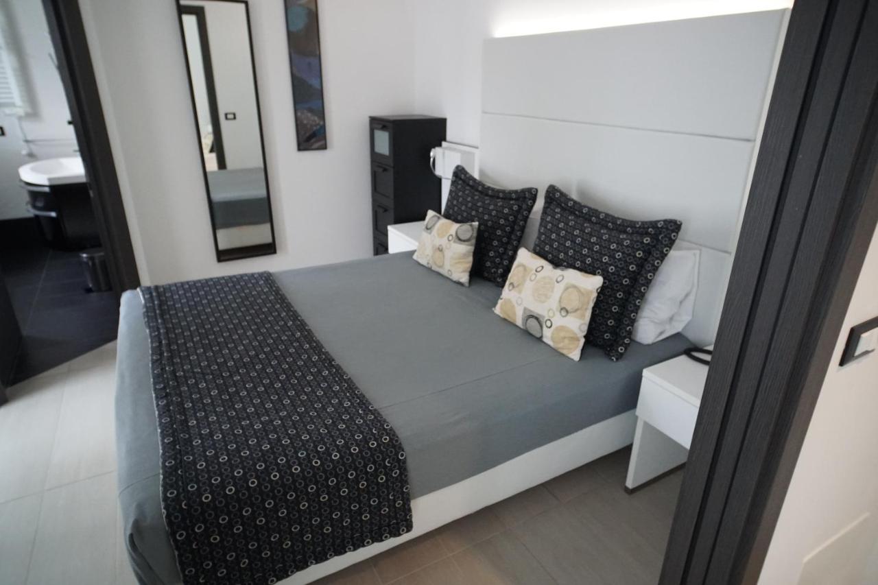 Hotel Rossini 4S Lignano Sabbiadoro Buitenkant foto