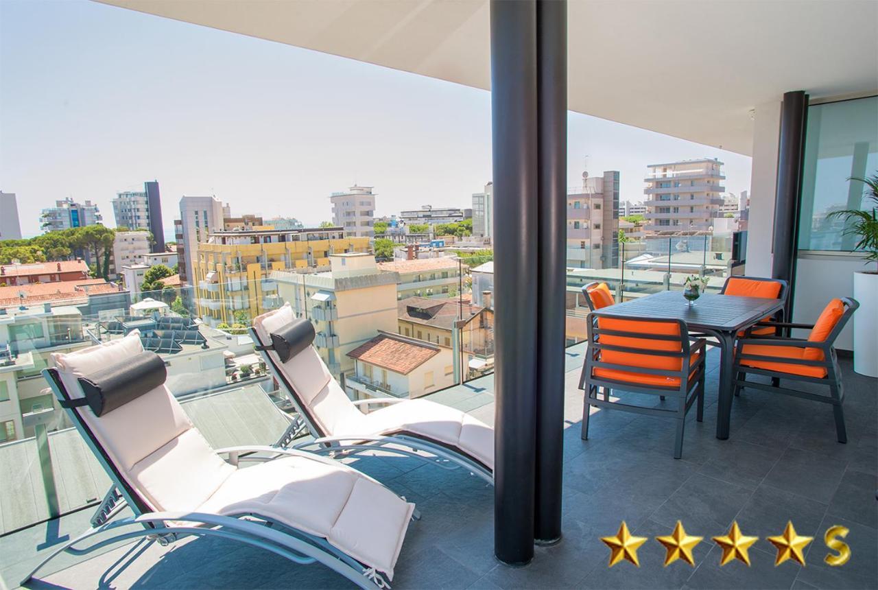 Hotel Rossini 4S Lignano Sabbiadoro Buitenkant foto